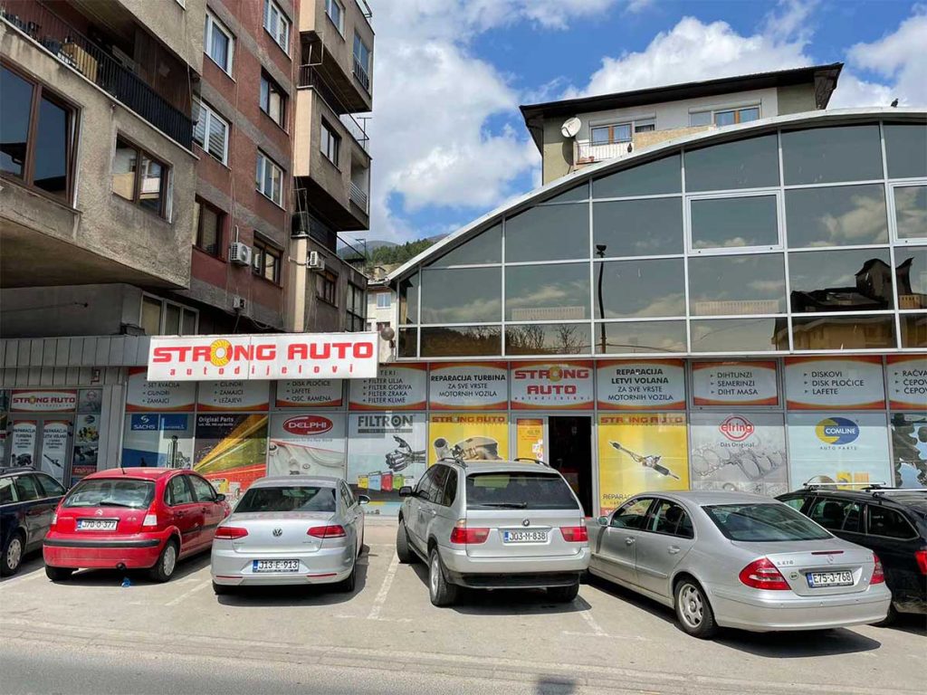 Strong Auto Travnik